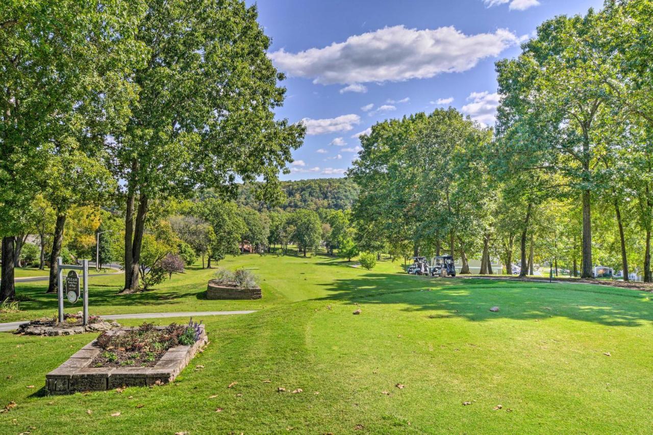 Lavish Branson Escape With Resort And Lake Access Exterior foto